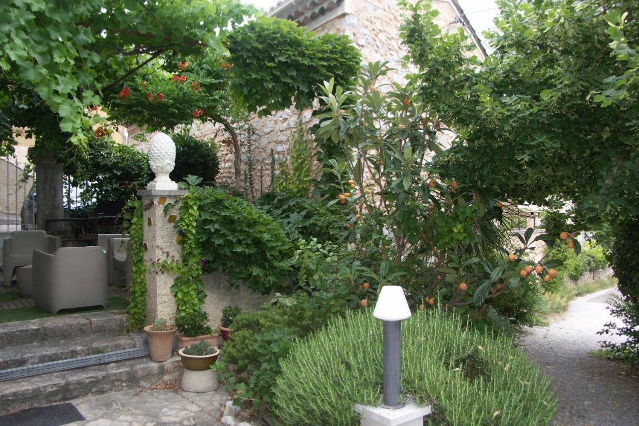 Maison D'Hotes Cote Cour Rasteau Екстер'єр фото